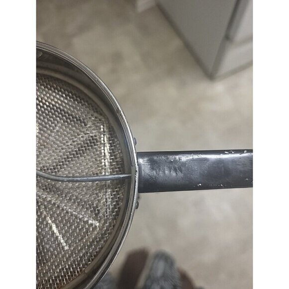 Vintage Chrome Flour Sifter Silver with Black Handle Made in Japan - Picture 6 of 16